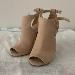 Aldo Riena Nude Heel